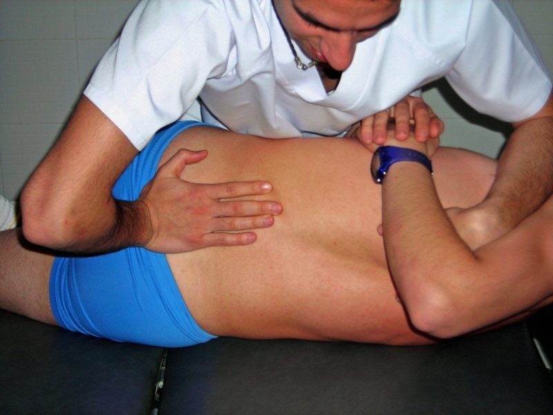 osteopathe-CABRIS-min_osteopathy-212590